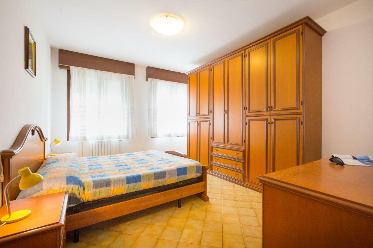 Pentagono Apartment *